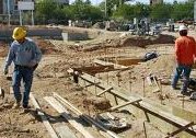 Crew en el field de trabajo.